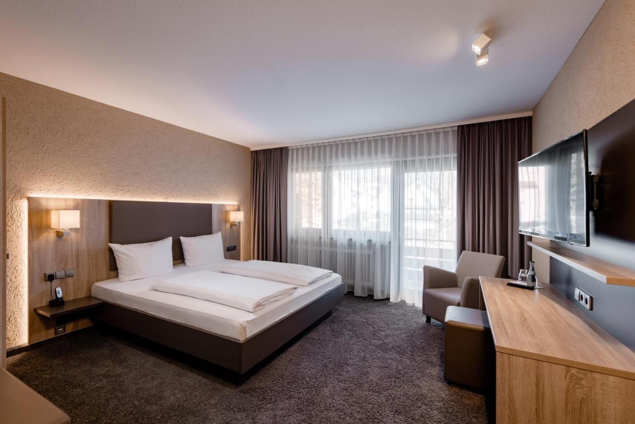 Hotel & Restaurant Becher Donzdorf Esterno foto